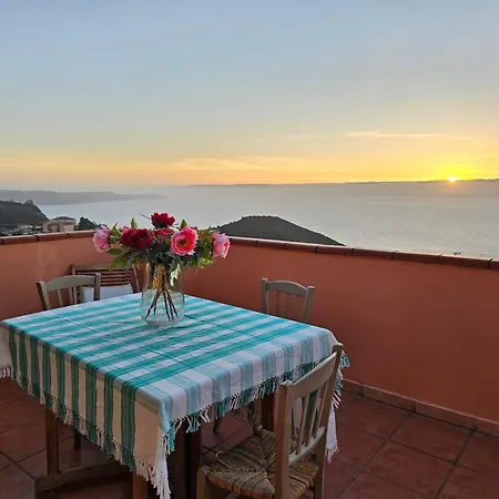 Casa Con Magnifica Vista Mare بيت للعطل *