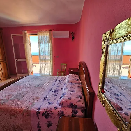 Casa Con Magnifica Vista Mare