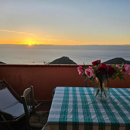 Casa Con Magnifica Vista Mare * Nebida