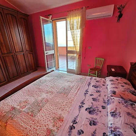 Casa Con Magnifica Vista Mare Nebida