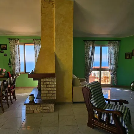 Casa Con Magnifica Vista Mare *